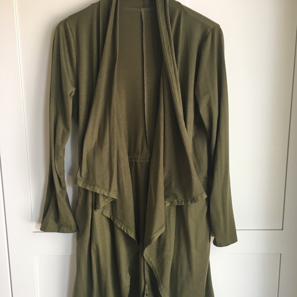 Beautiful Olive Green Cardigan (L)